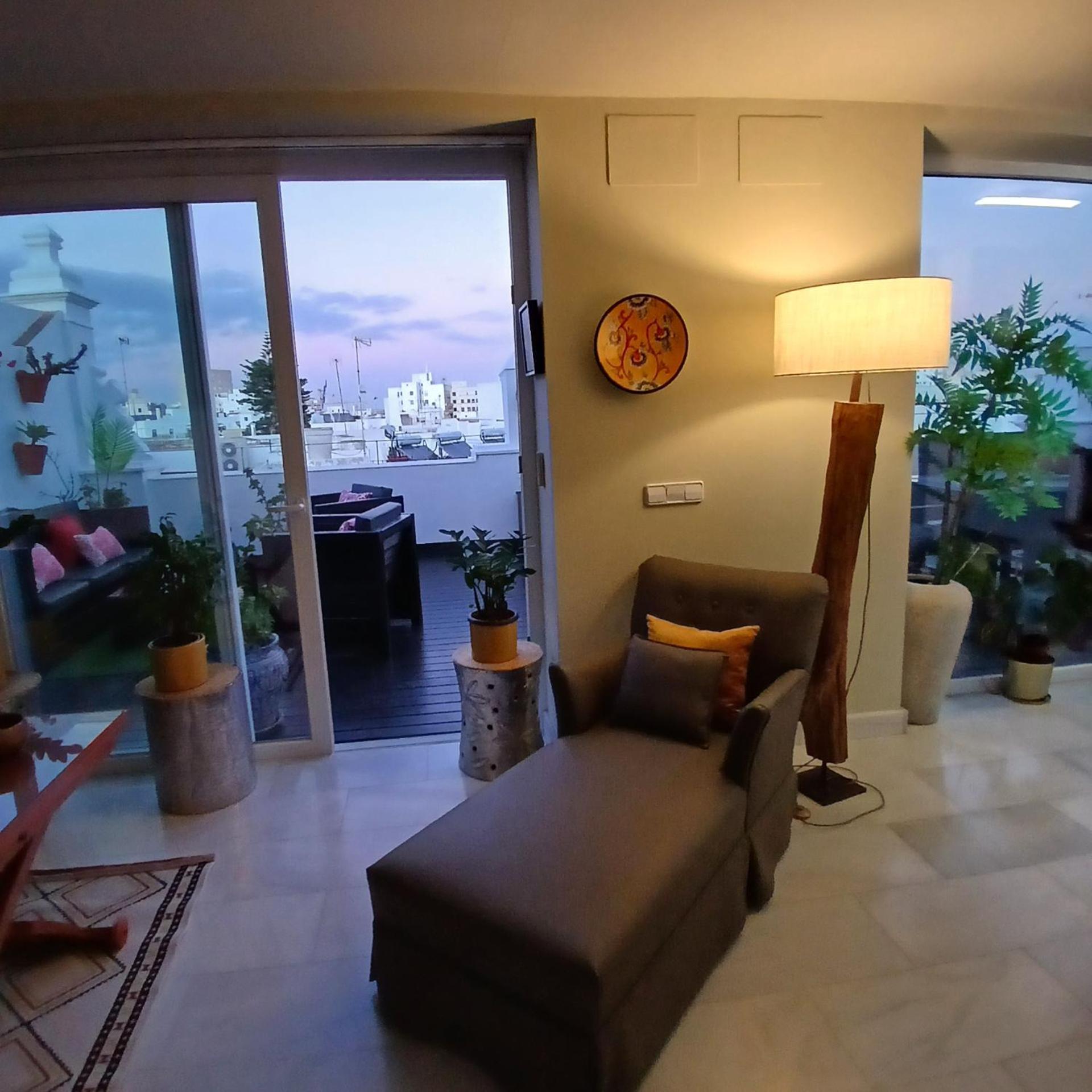 ***** Attic With Impressive Views And Jacuzzi Lägenhet Cádiz Exteriör bild