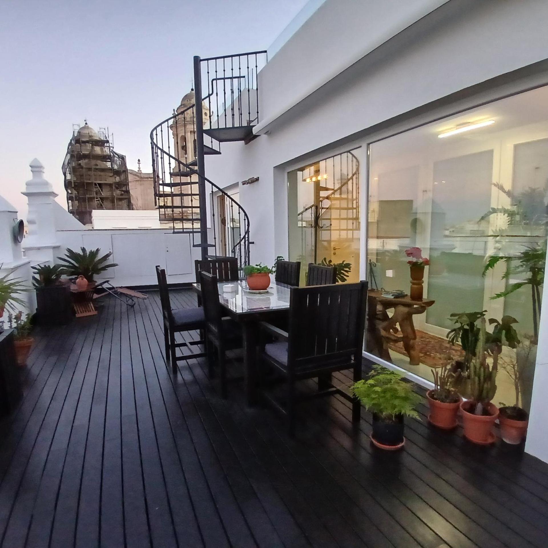 ***** Attic With Impressive Views And Jacuzzi Lägenhet Cádiz Exteriör bild