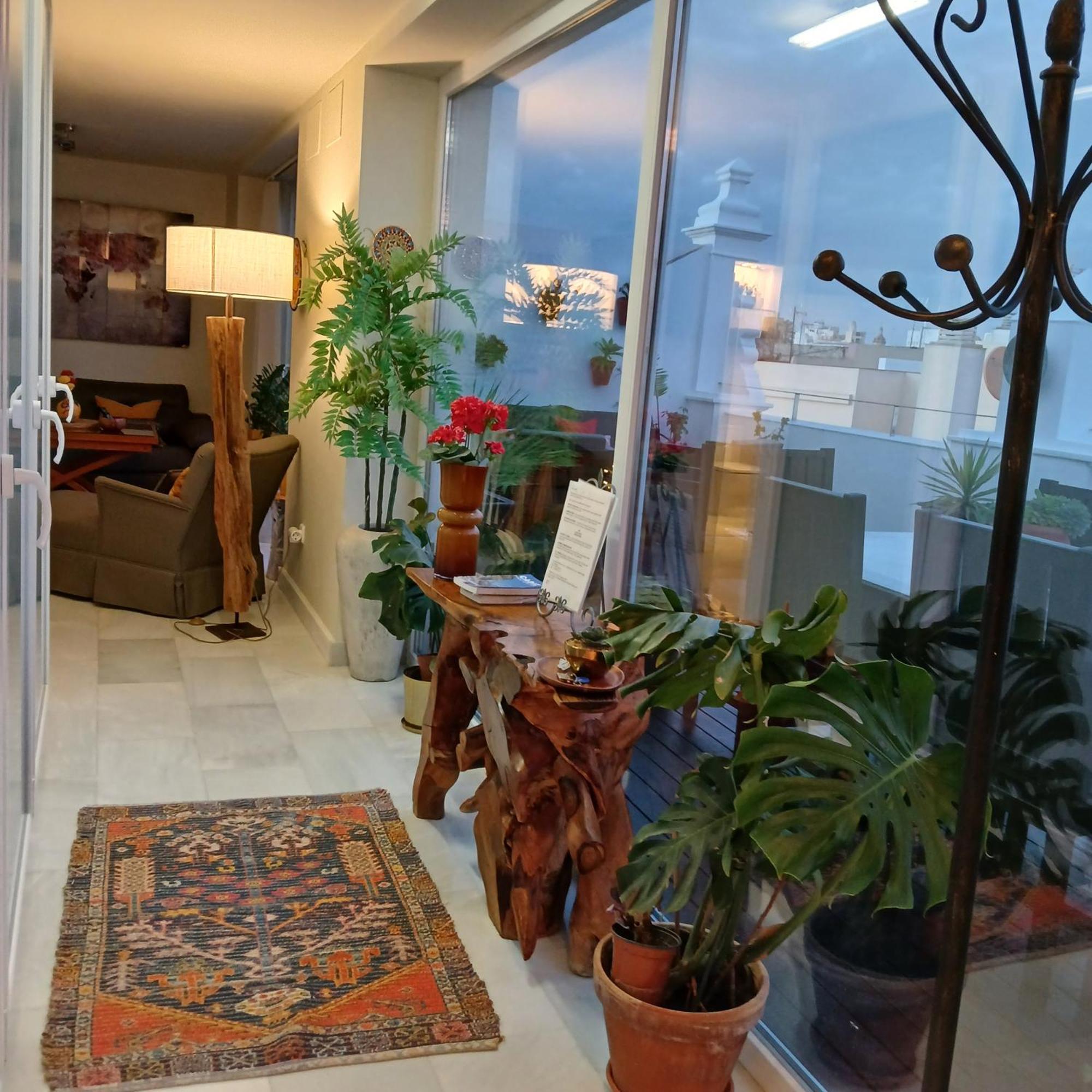 ***** Attic With Impressive Views And Jacuzzi Lägenhet Cádiz Exteriör bild