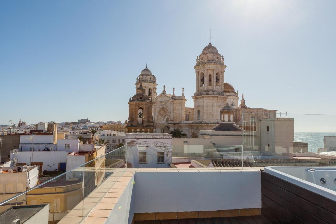 ***** Attic With Impressive Views And Jacuzzi Lägenhet Cádiz Exteriör bild